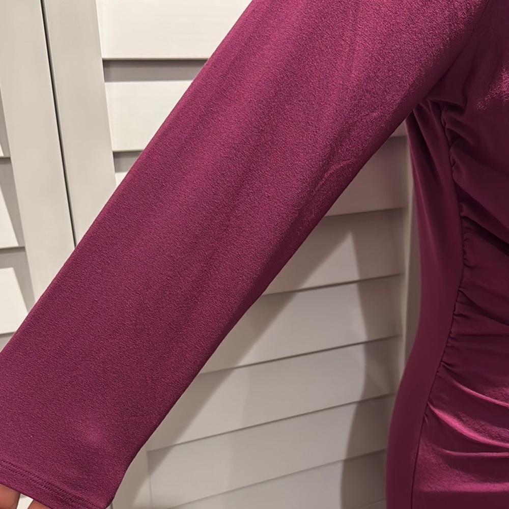 Ann Taylor Berry color  Twist front V-Neck  Midi Dress. - Picture 3 of 8